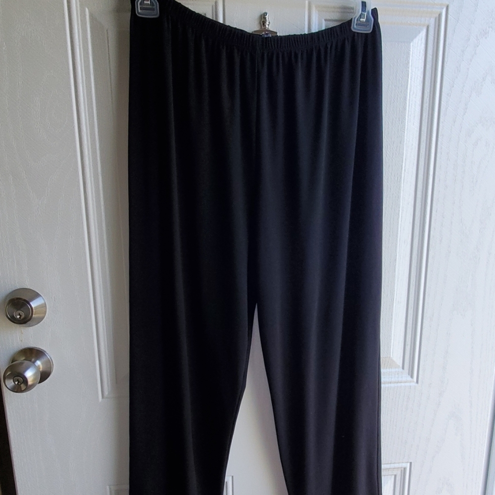 Black dress pants